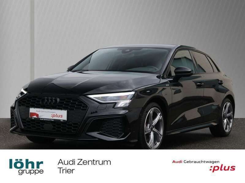 Mythosschwarz metallic Gebraucht 2024 Audi A3 Sportback S-Line Limousine | 40.980 € (Etwas zu teuer) - Bild 1/4