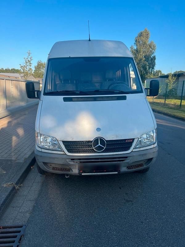 Weiß Gebraucht 2004 Mercedes Sprinter Van | 3.950 € - Bild 1/4