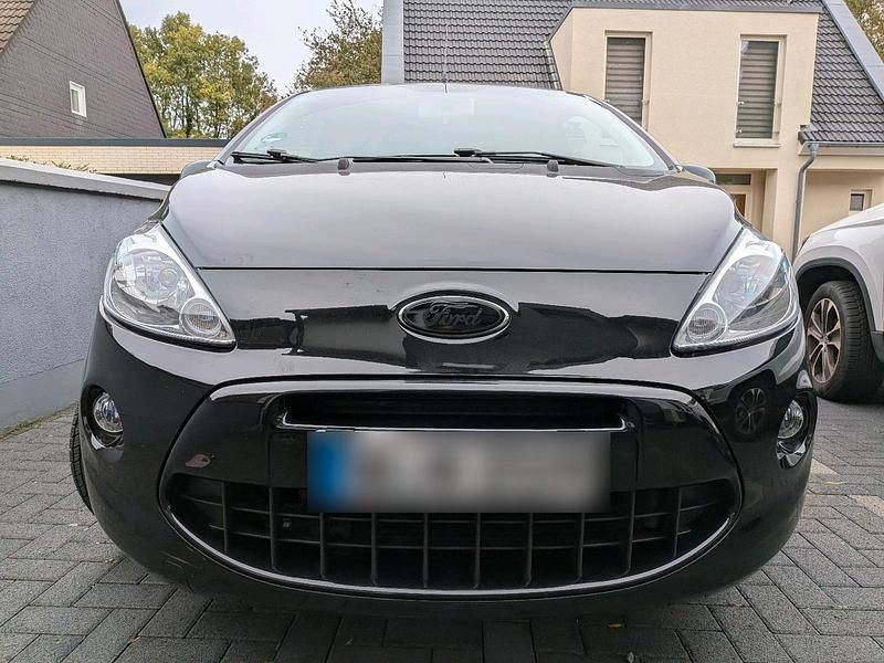 Gebraucht Ford Ka 69 PS (50 kW) 2012 Schwarz Kleinwagen
