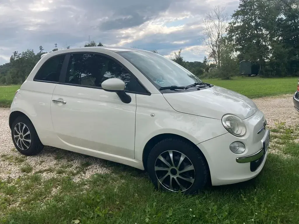 Gebraucht Fiat 500 Pop 69 PS (50 kW) 2011 Weiß Kleinwagen