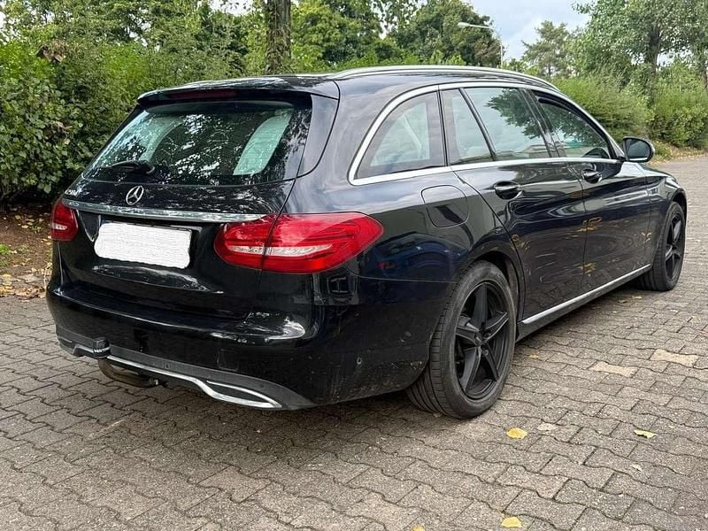 Gebraucht Mercedes C250 Business 204 PS (150 kW) 2017 Schwarz Kombi