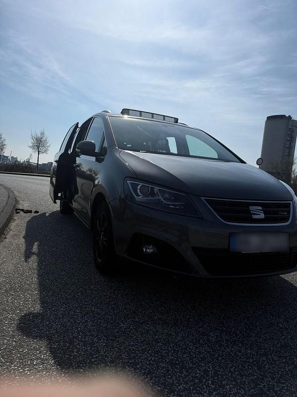 Gebraucht Seat Alhambra FR-Line 184 PS (135 kW) 2018 Grau Van / Kleinbus