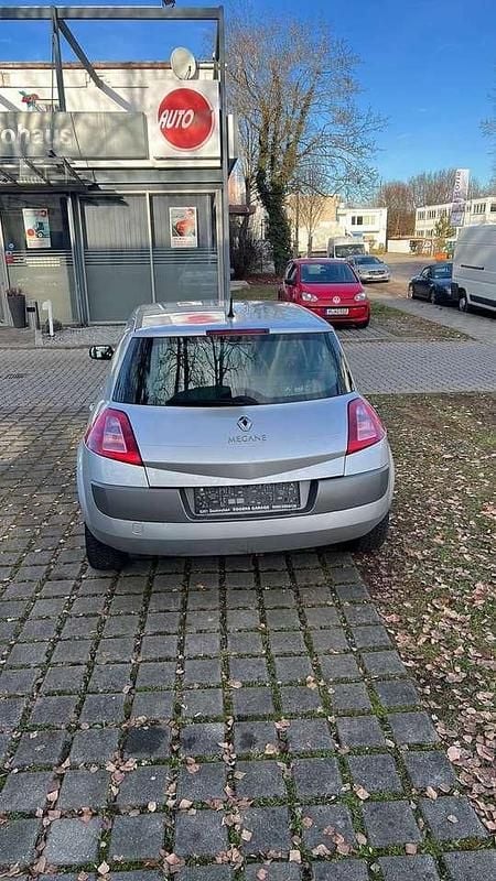 Gebraucht Renault Mégane II Dynamique 114 PS (83 kW) 2004 Limousine
