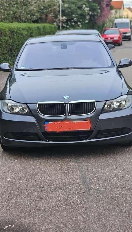 Grau Gebraucht 2008 BMW 320 Limousine | 3.500 € (Guter Preis) - Bild 1/4