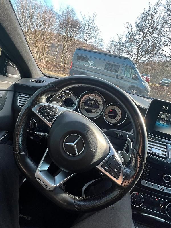 Gebraucht Mercedes CLS350 258 PS (189 kW) 2016 Schwarz Limousine