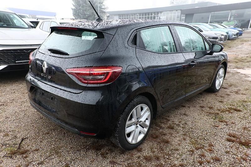 Gebraucht Renault Clio V Zen 91 PS (66 kW) 2022 Blackpearlschwarz metallic Kleinwagen