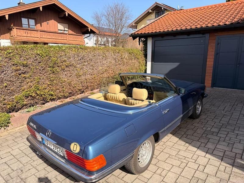 Gebraucht Mercedes SL280 179 PS (131 kW) 1982 Blau Cabrio
