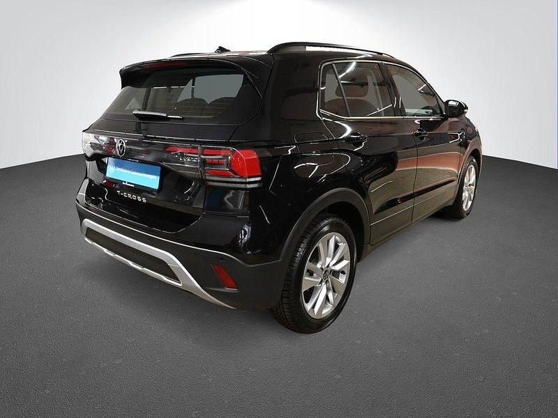 Gebraucht VW T-Cross IQ Drive 116 PS (85 kW) 2024 Schwarz SUV