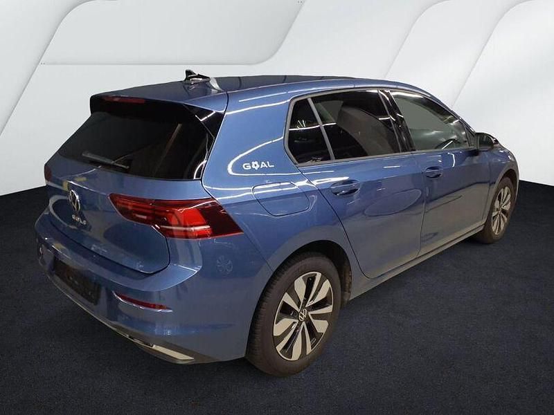 Gebraucht VW Golf VIII Goal 116 PS (85 kW) 2025 Anemonenblau Limousine