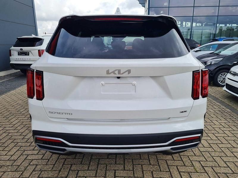 Gebraucht Kia Sorento Platinum 201 PS (147 kW) 2023 Weiß SUV