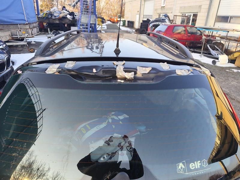 Gebraucht Renault Mégane GrandTour 83 PS (61 kW) 2005 Blau Kombi