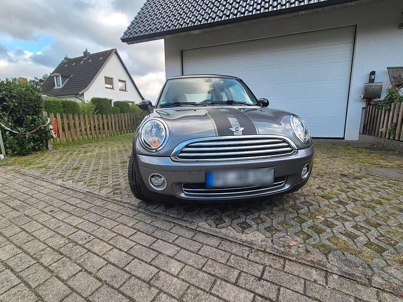 Gebraucht Mini Cooper 120 PS (88 kW) 2010 Grau Kleinwagen
