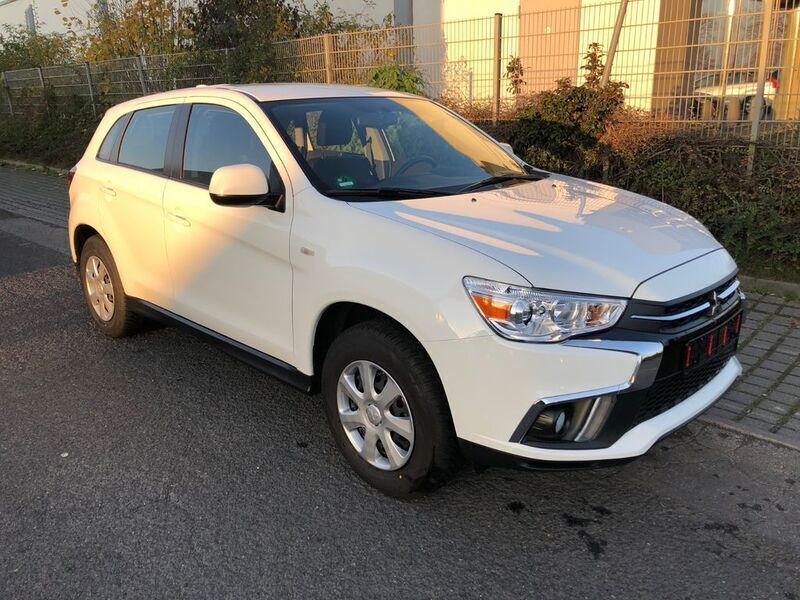 Second-hand Mitsubishi ASX Active 117 CP (86 kW) 2019 Alb SUV
