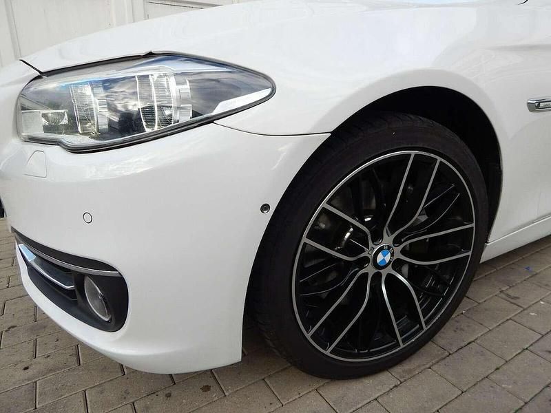 Gebraucht BMW 530 Luxury Line 258 PS (189 kW) 2015 Weiß Kombi