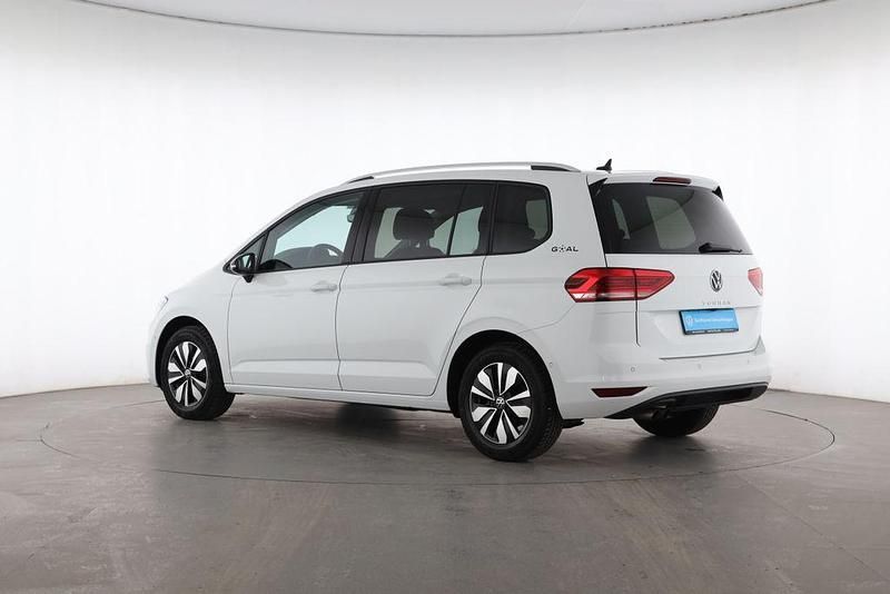 Gebraucht VW Touran Goal 150 PS (110 kW) 2025 Pure white Van / Kleinbus