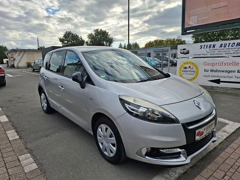 Grau Gebraucht 2012 Renault Scénic III Bose Edition Van / Kleinbus | 4.490 € (Guter Preis) - Bild 1/3