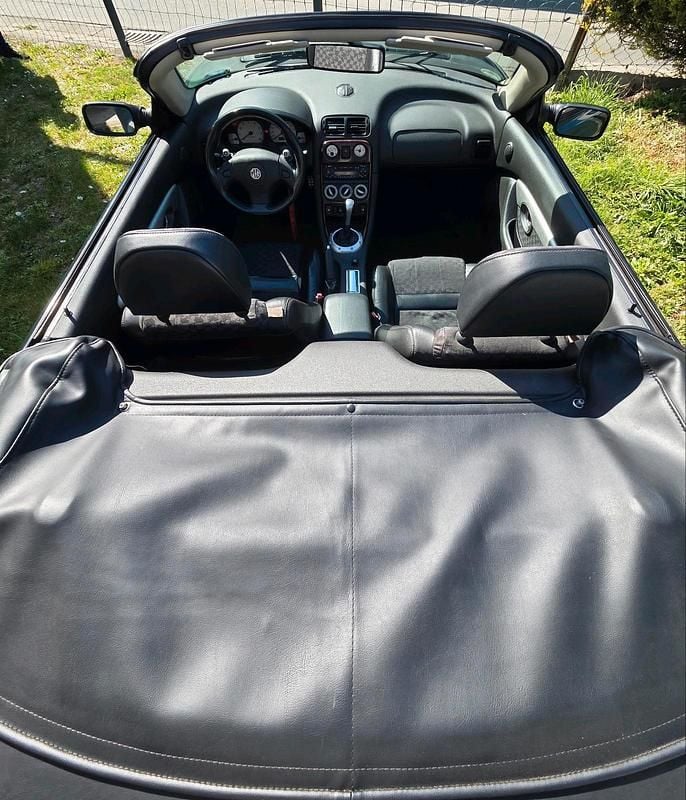 Second-hand MG F 120 CP (88 kW) 2000 Verde Cabrio