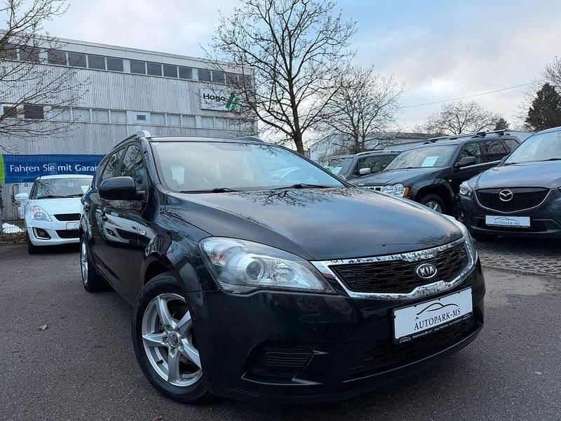 Gebraucht Kia Ceed Sportswagon Vision 90 PS (66 kW) 2011 Schwarz Kombi