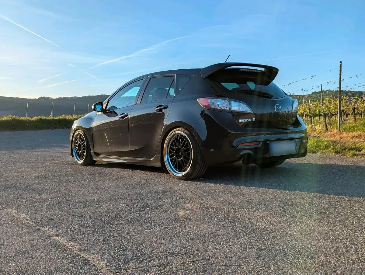 Gebraucht Mazda 3 300 PS (220 kW) 2009 Schwarz Limousine