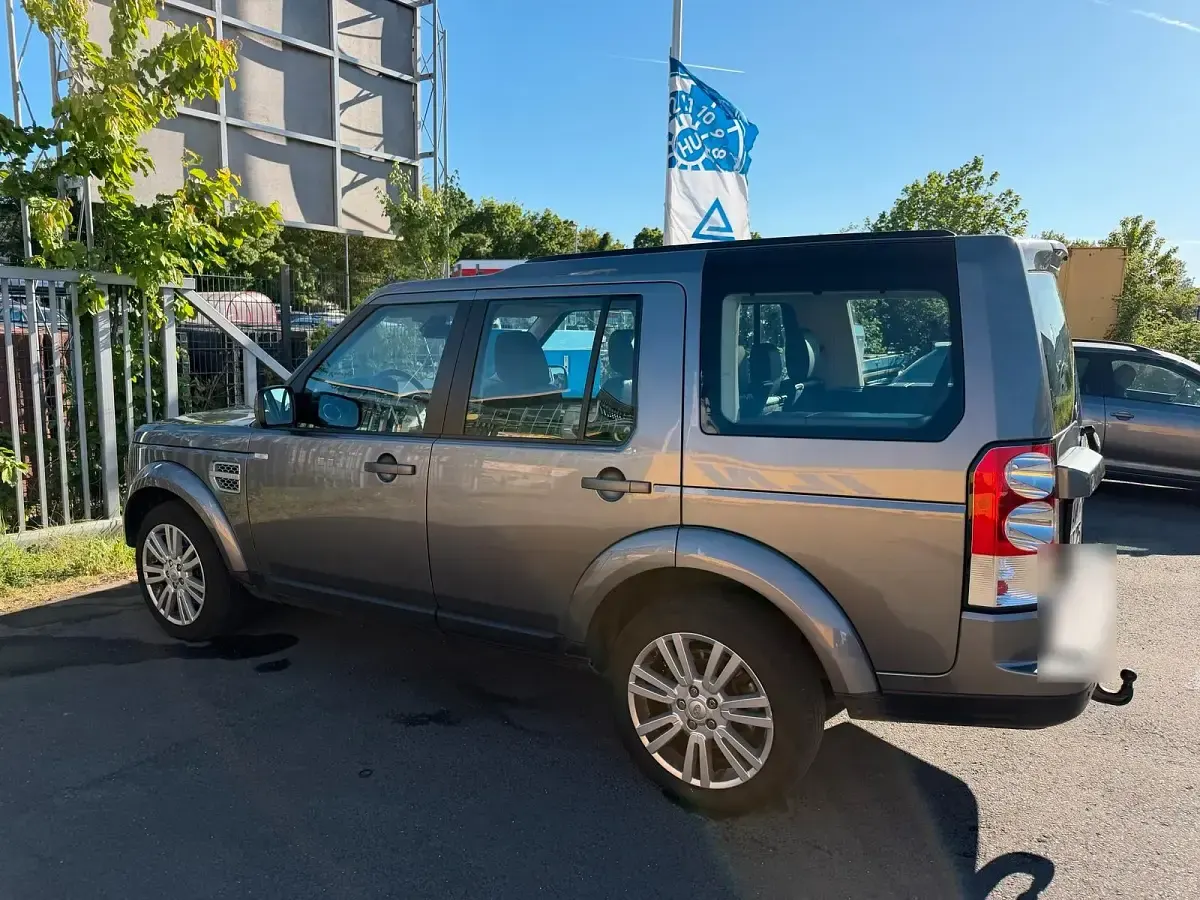 Gebraucht Land Rover Discovery 4 HSE 245 PS (180 kW) 2010 Grau SUV