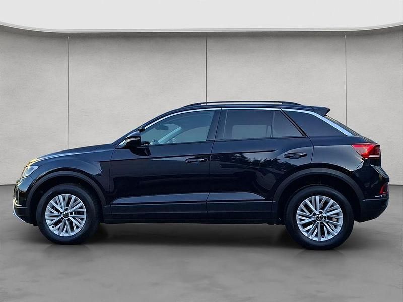 Gebraucht VW T-Roc Life 150 PS (110 kW) 2023 Schwarz SUV