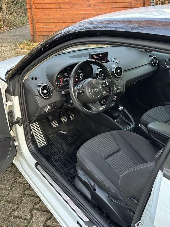 Gebraucht Audi A1 Ambition 90 PS (66 kW) 2014 Weiß Kleinwagen