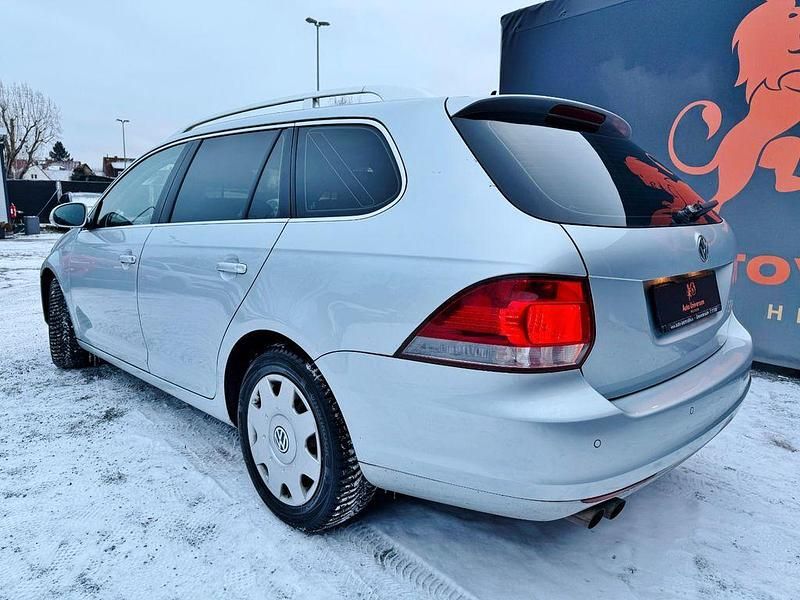Gebraucht VW Golf VI 140 PS (102 kW) 2011 Silber Kleinwagen