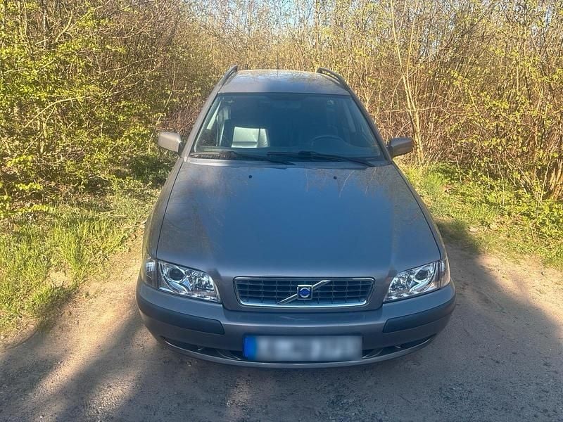 Second-hand Volvo V40 119 CP (87 kW) 2003 Gri Break
