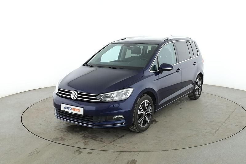 Gebraucht VW Touran Highline 150 PS (110 kW) 2020 Blau Van / Kleinbus