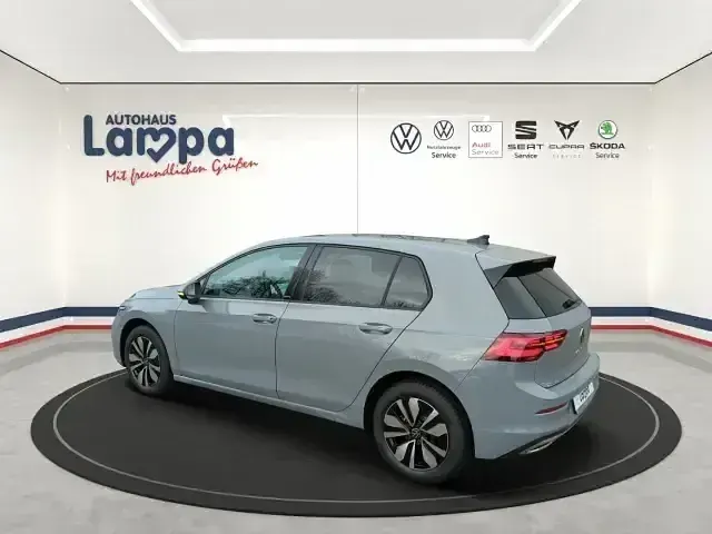 Gebraucht VW Golf VIII Move 150 PS (110 kW) 2024 Grau Limousine