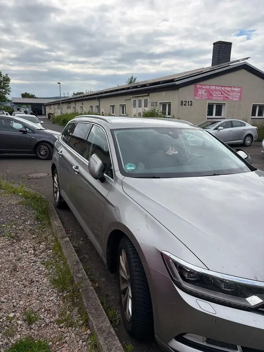 Gebraucht VW Passat Highline 190 PS (139 kW) 2016 Grau Kombi