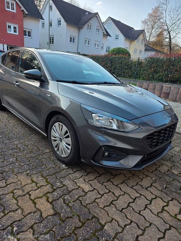 Gebraucht Ford Focus ST-Line 150 PS (110 kW) 2019 Grau Limousine