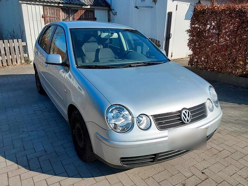 Gebraucht VW Polo Cricket 50 PS (36 kW) 2004 Silber Kleinwagen