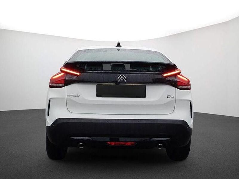 Gebraucht Citroën C4 Feel 131 PS (96 kW) 2023 Weiß Limousine