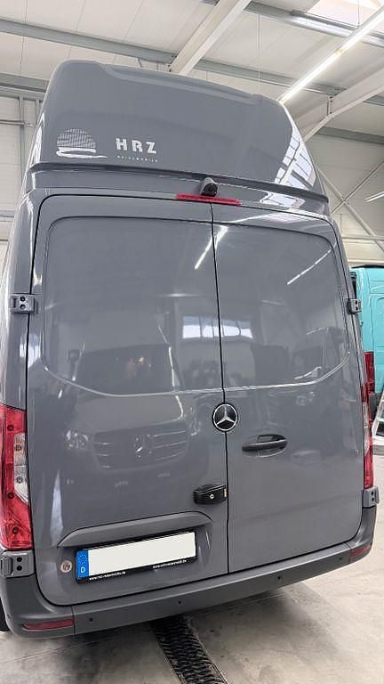 Neu Mercedes Sprinter 170 PS (125 kW) 2026 Grau Van