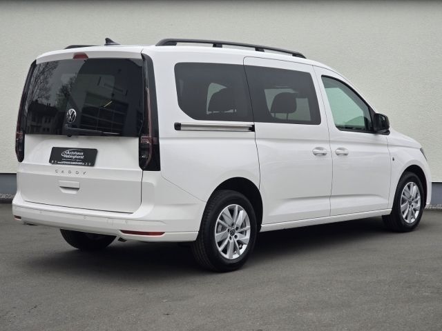 Gebraucht VW Caddy Maxi Basis 116 PS (85 kW) 2022 Weiß Van / Kleinbus