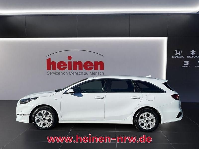 Gebraucht Kia Ceed Sportswagon Vision 160 PS (117 kW) 2023 Weiß Kombi