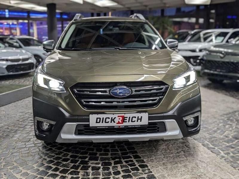 Gebraucht Subaru Outback Platinum 169 PS (124 kW) 2023 Grün Kombi