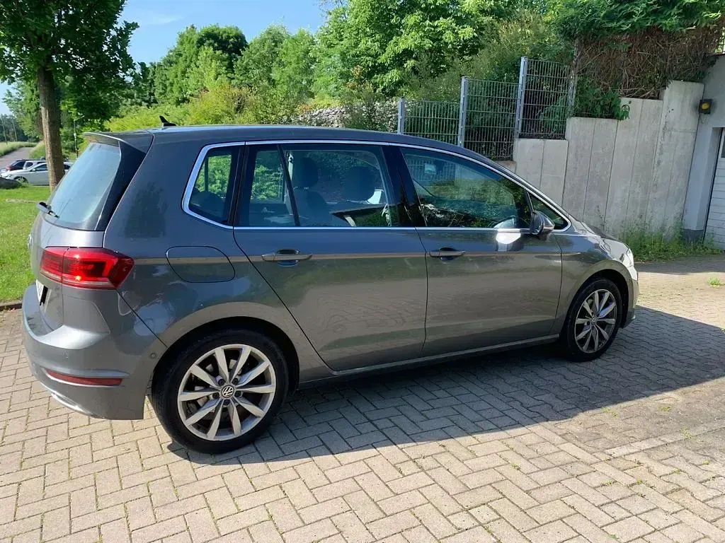 Usata VW Golf VII 131 CV (96 kW) 2018 Grigio Berlina