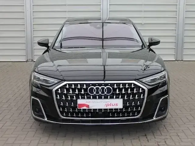 Gebraucht Audi A8 Ambiente 462 PS (339 kW) 2022 Mythosschwarz metallic Limousine