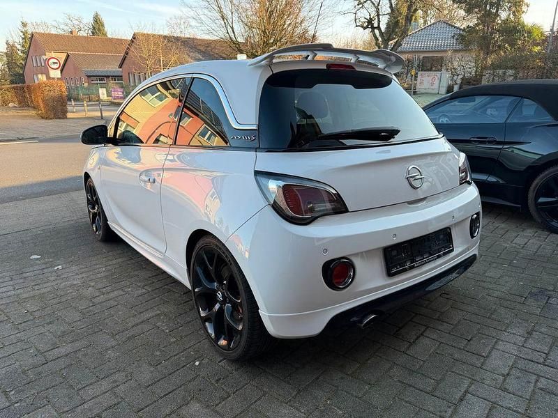 Gebraucht Opel Adam S 150 PS (110 kW) 2016 Weiß Kleinwagen