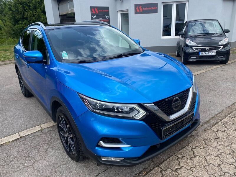 Blau Gebraucht 2018 Nissan Qashqai Tekna+ SUV | 11.990 € (Superpreis) - Bild 1/4