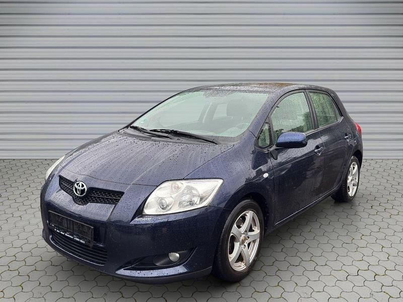 Blau Gebraucht 2007 Toyota Auris Executive Limousine | 2.998 € (Guter Preis) - Bild 1/4