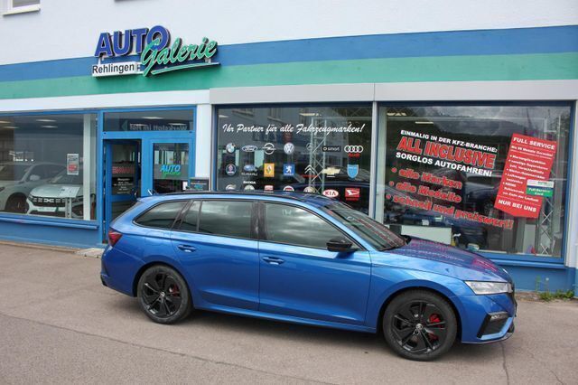 Raceblau metallic Gebraucht 2024 Skoda Octavia RS Kombi | 39.990 € (Fairer Preis) - Bild 1/4