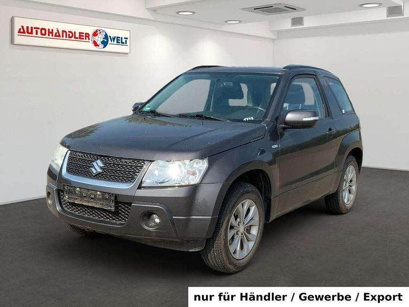 Grau Gebraucht 2013 Suzuki Grand Vitara SUV | 7.599 € (Superpreis) - Bild 1/3