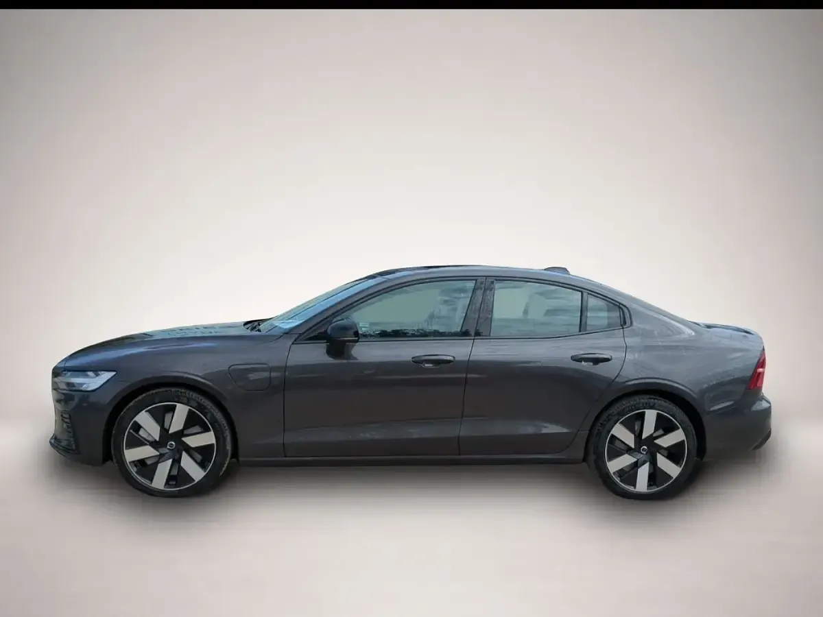 Gebraucht Volvo S60 Ultimate 455 PS (334 kW) 2025 Grau Limousine