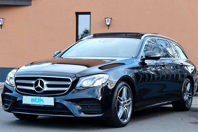 Gebraucht Mercedes E350 AMG 258 PS (189 kW) 2018 Obsidianschwarz Kombi