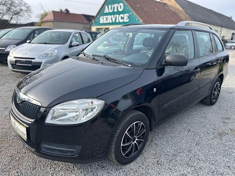 Gebraucht Skoda Fabia Ambiente 86 PS (63 kW) 2010 Schwarz Kombi
