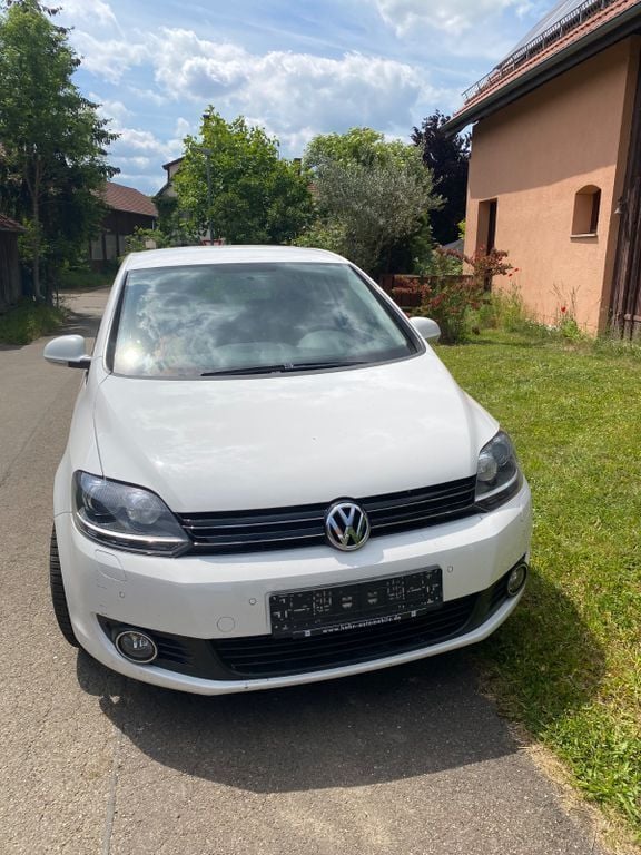 Weiß Gebraucht 2010 VW Golf Plus Cross Comfortline Van / Kleinbus | 3.500 € (Superpreis) - Bild 1/4