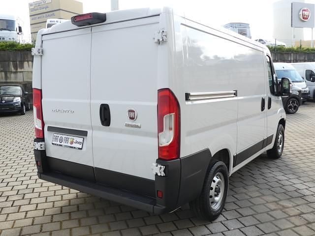 Gebraucht Fiat Ducato 140 PS (102 kW) 2024 Ducato weiß Van